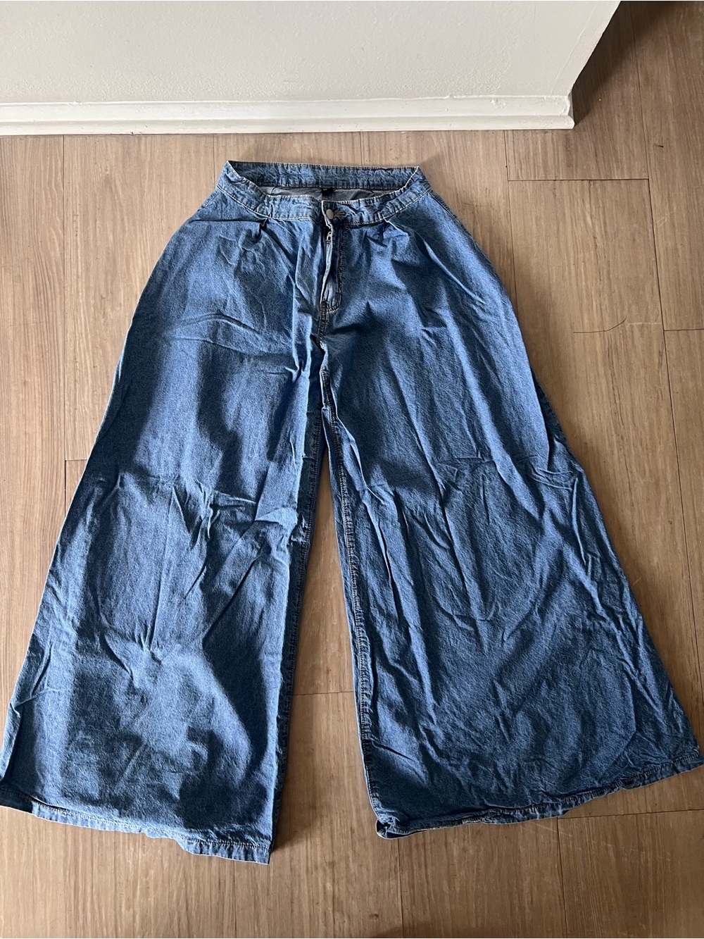 SHEIN Blue Wide-Leg High Rise Jeans